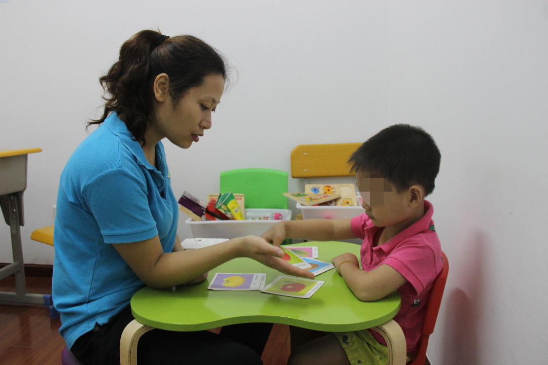 自闭症孩子康复3-1.JPG